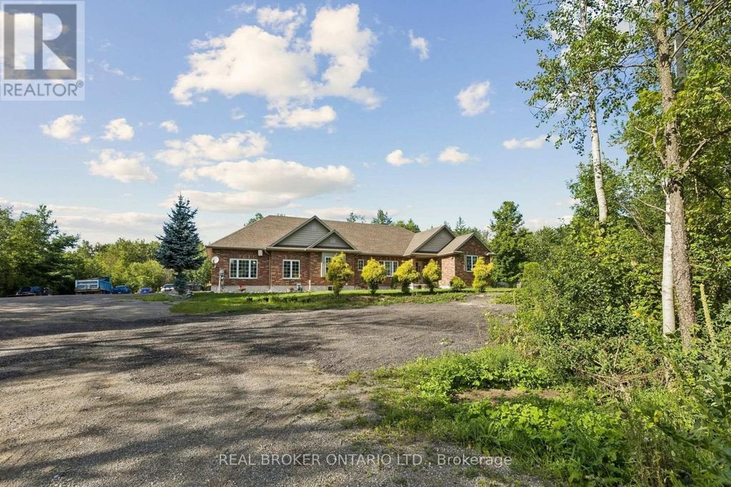 6956 Concession 4 Road, Puslinch
