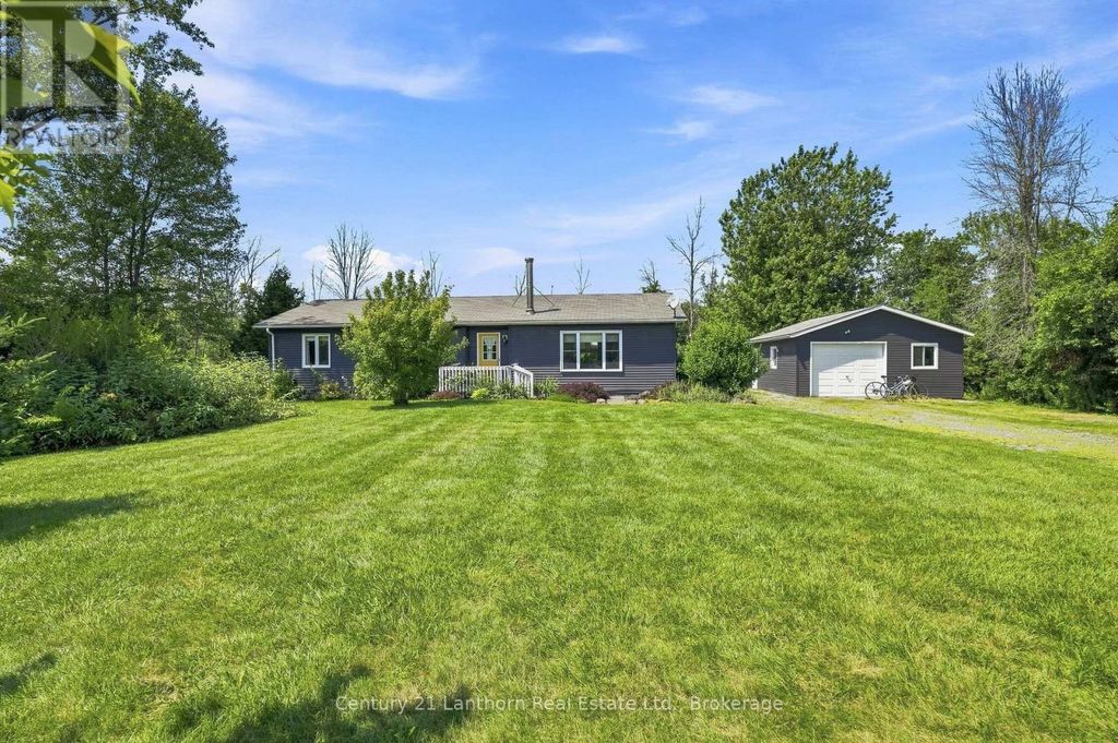 2494 Salem Road, Prince Edward County (ameliasburg Ward)