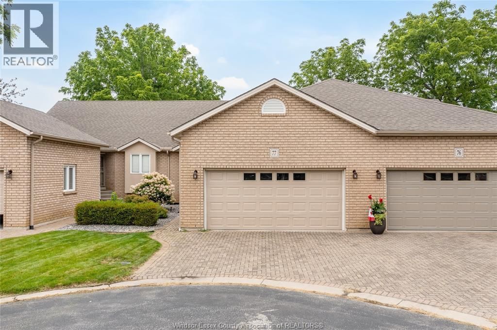 77 Crosswinds, Kingsville