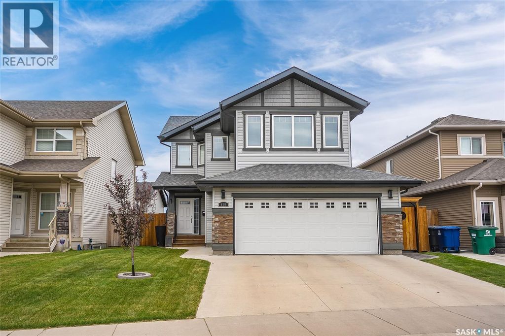 419 Kensington Boulevard, Saskatoon