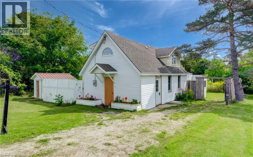 1242 Bruce Rd 1, Holyrood