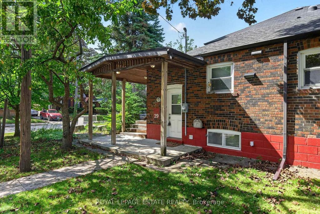 29 Red Deer Avenue, Toronto (birchcliffe-Cliffside)