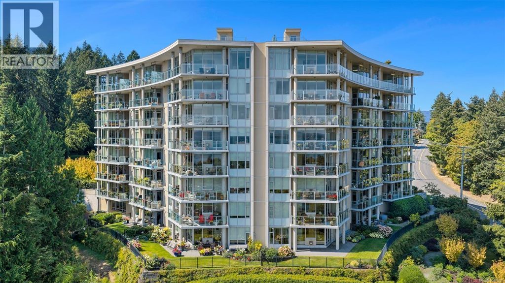 103 5388 Hill Rise Terr, Saanich
