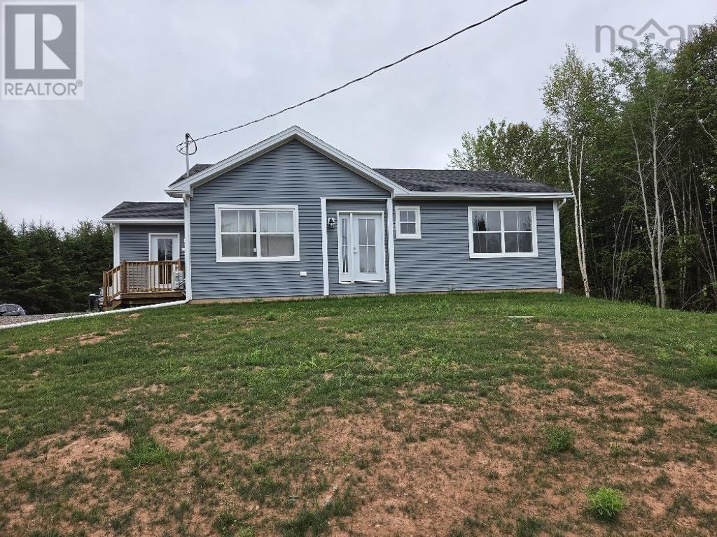 10966 Highway 2 Masstown, Masstown