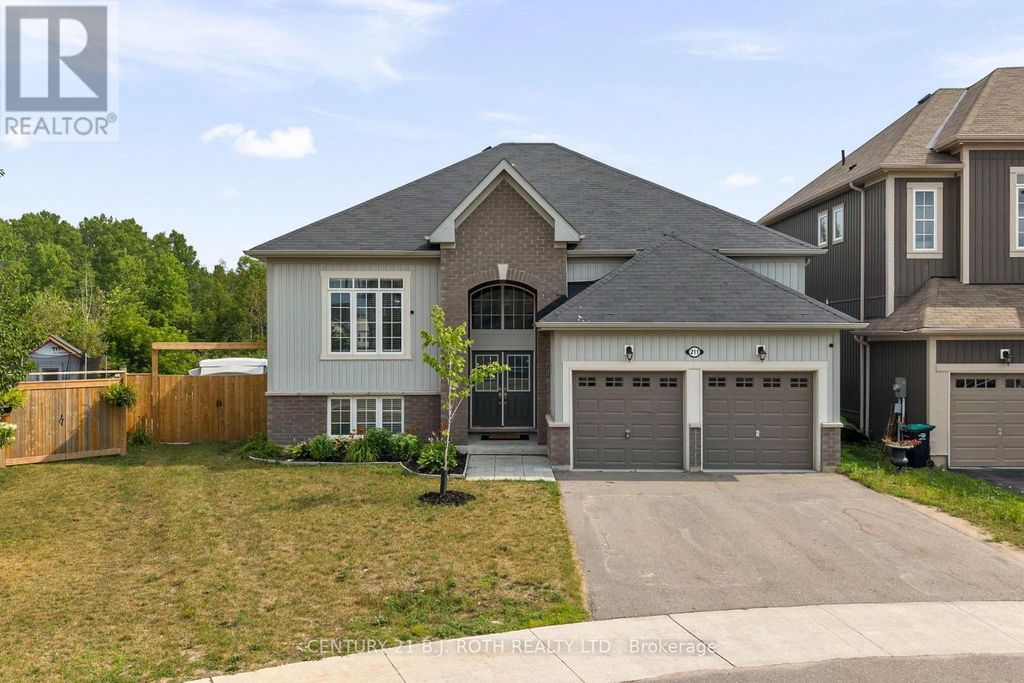 211 Roy Drive, Clearview (stayner)