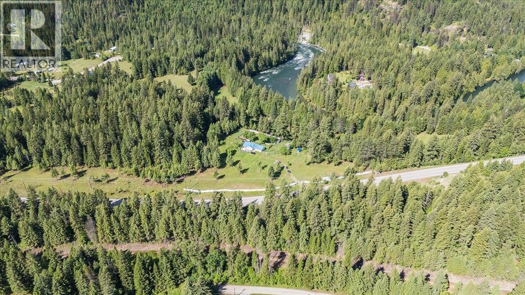 2621 3a Highway, Castlegar