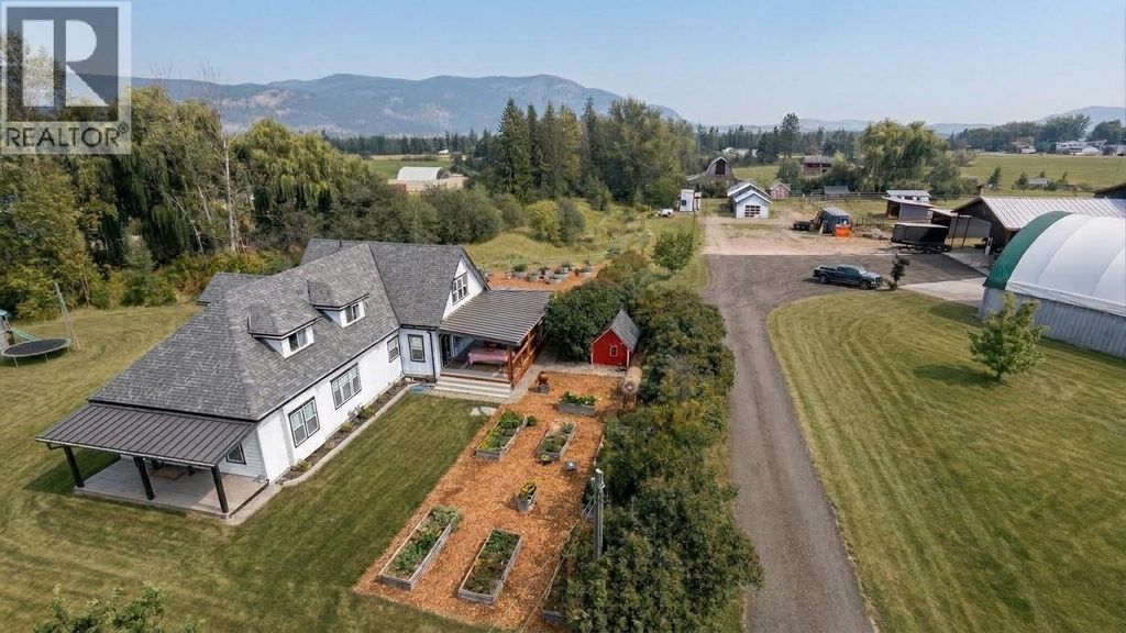1130 Thomas Hayes Road, Spallumcheen