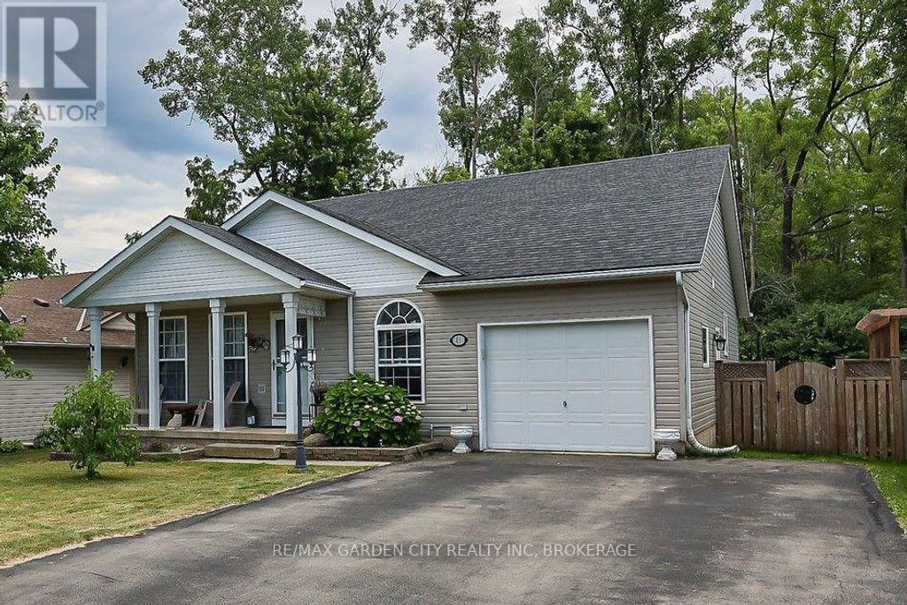 11 Rochelle Crescent, Fort Erie (ridgeway)