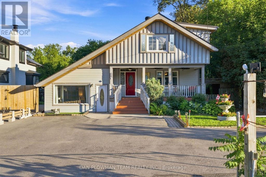 519 Kingston Road W, Ajax (central West)