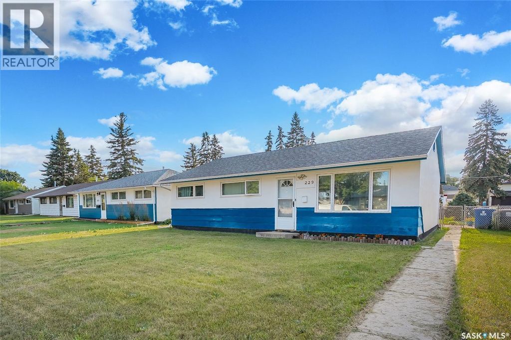 229 U Avenue N, Saskatoon
