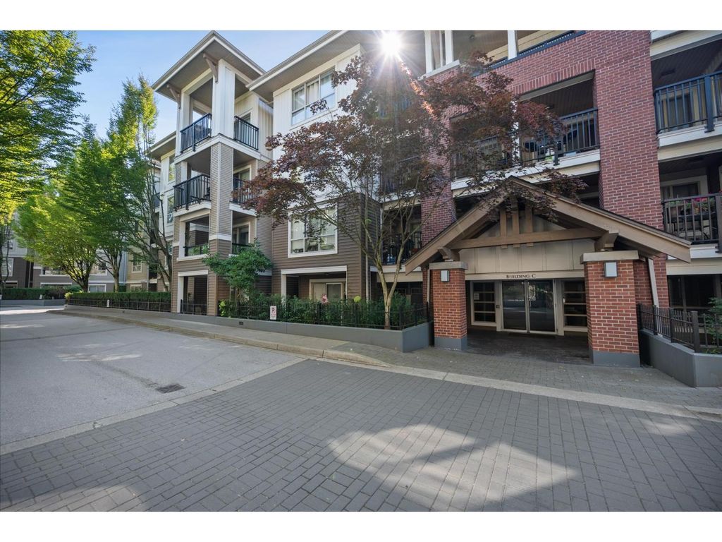 C207 8929 202 Street, Langley