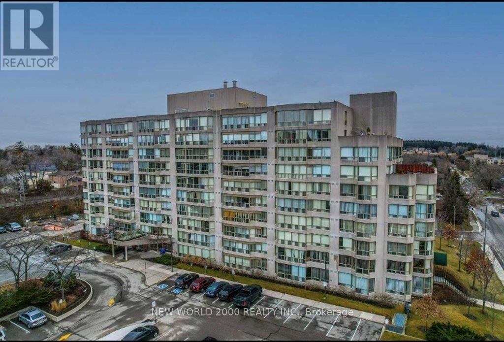 902 - 175 Cedar Avenue, Richmond Hill (harding)