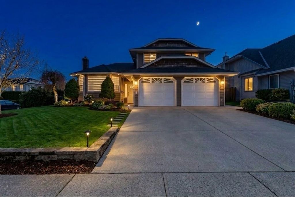 32066 Sorrento Avenue, Abbotsford