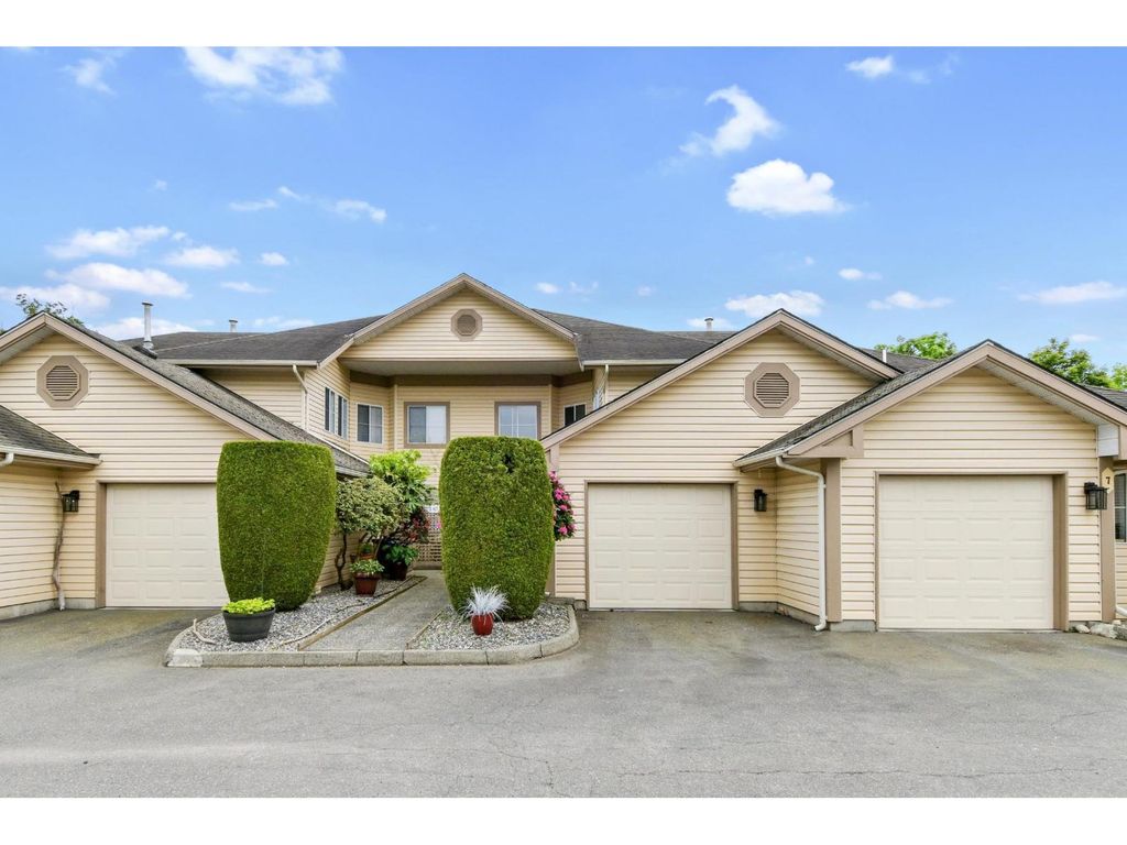 8 6140 192 Street, Surrey