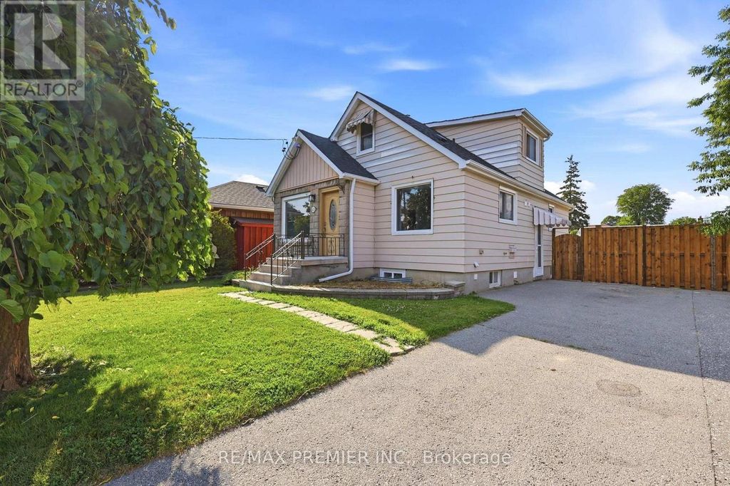 Lower - 40 Byng Avenue, Oshawa (centennial)