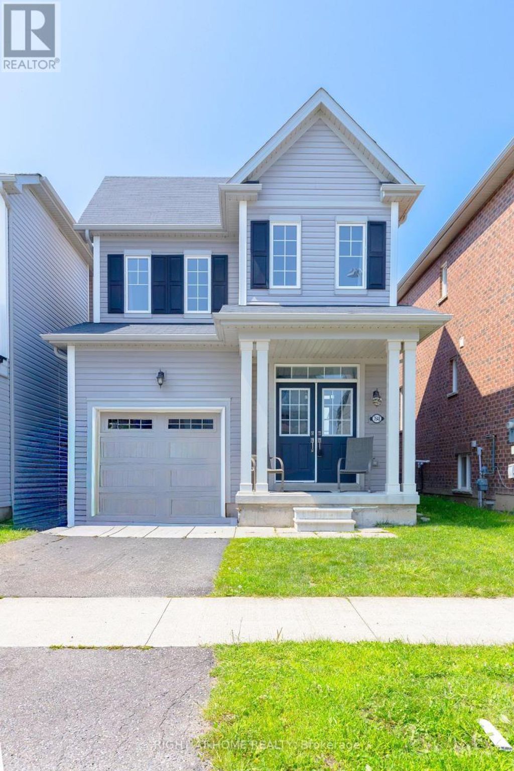 7648 Hackberry Trail, Niagara Falls (brown)