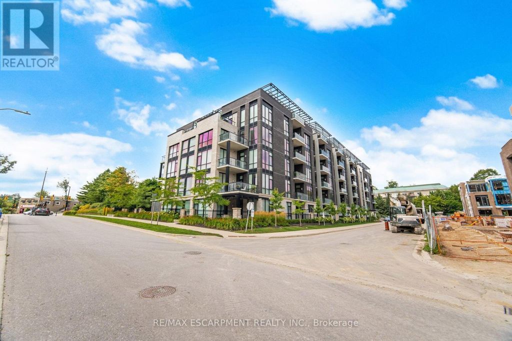 210 - 42 Mill Street, Halton Hills (georgetown)