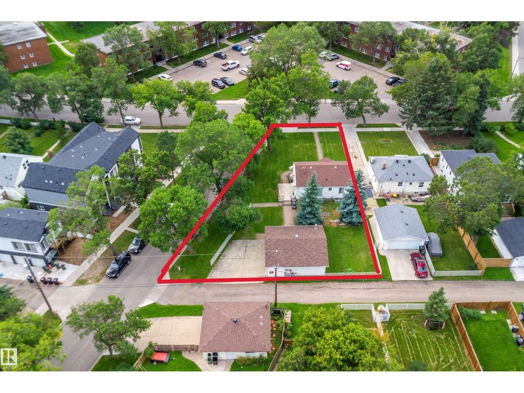11603 St Albert Tr Nw, Edmonton