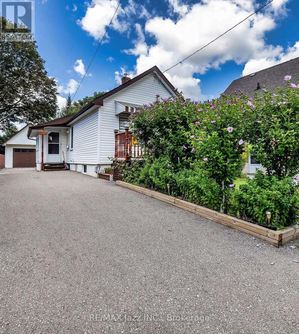 150 Verdun Road, Oshawa (central)