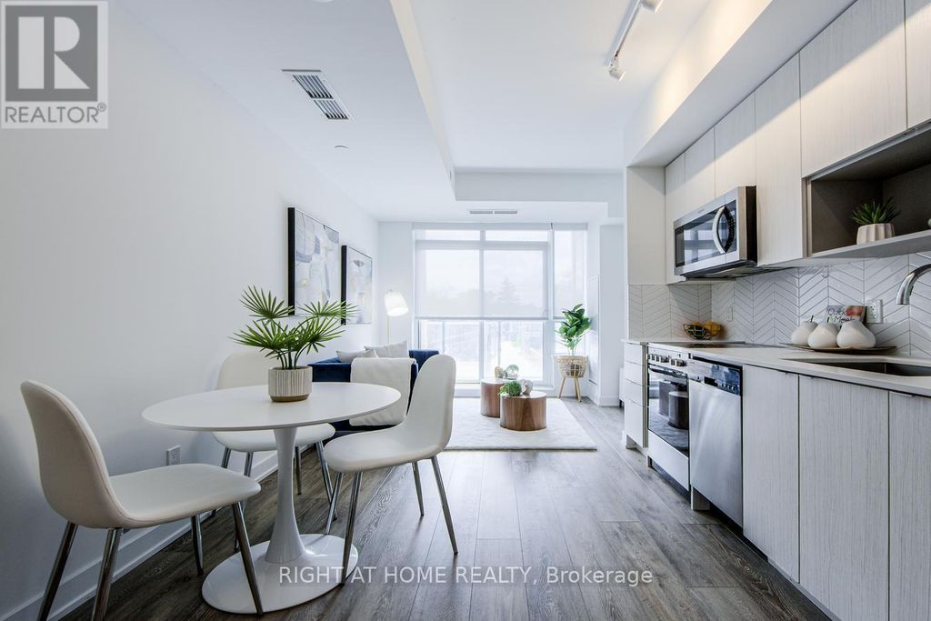 204 - 630 Greenwood Avenue, Toronto (greenwood-Coxwell)