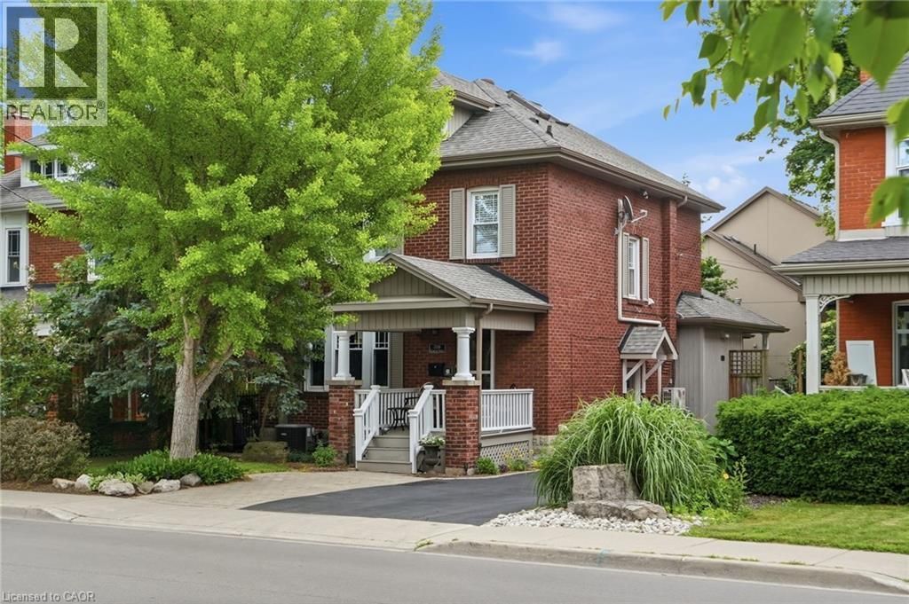 2116 Caroline Street, Burlington
