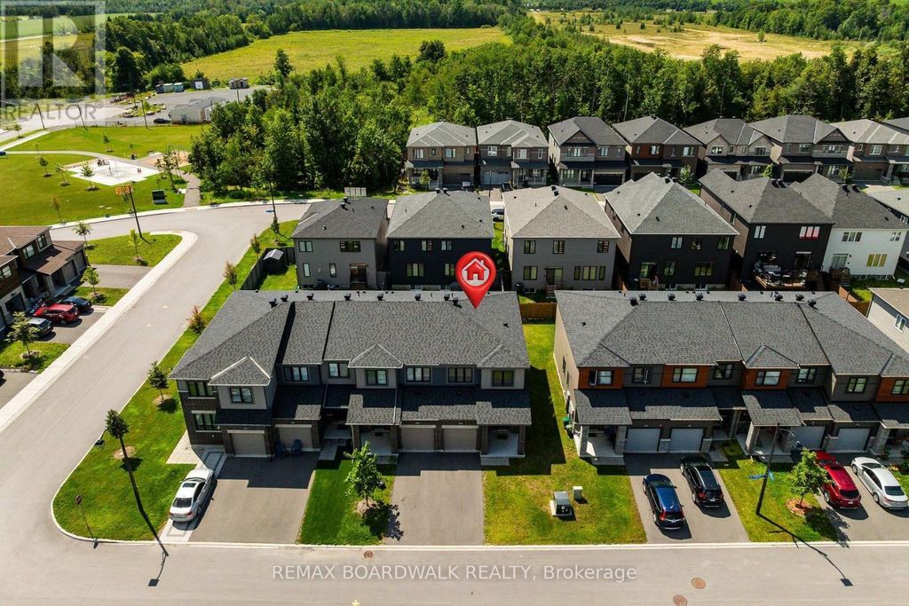 262 Tullaghan Heights, Ottawa