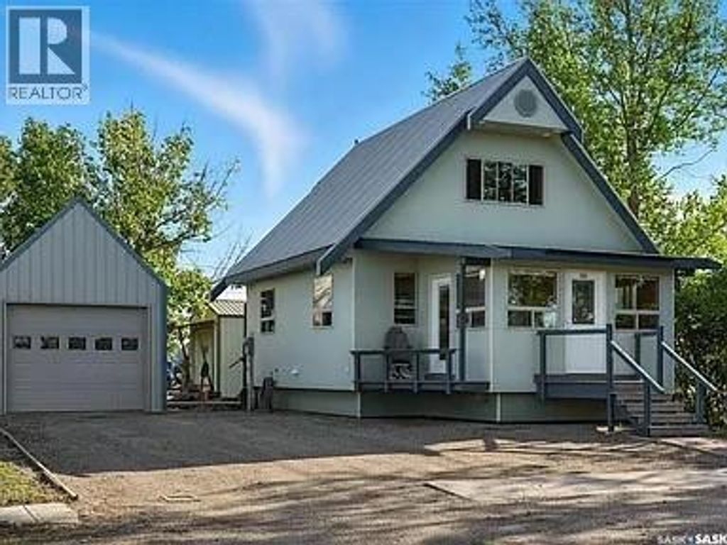 224 Bird Street, Loreburn