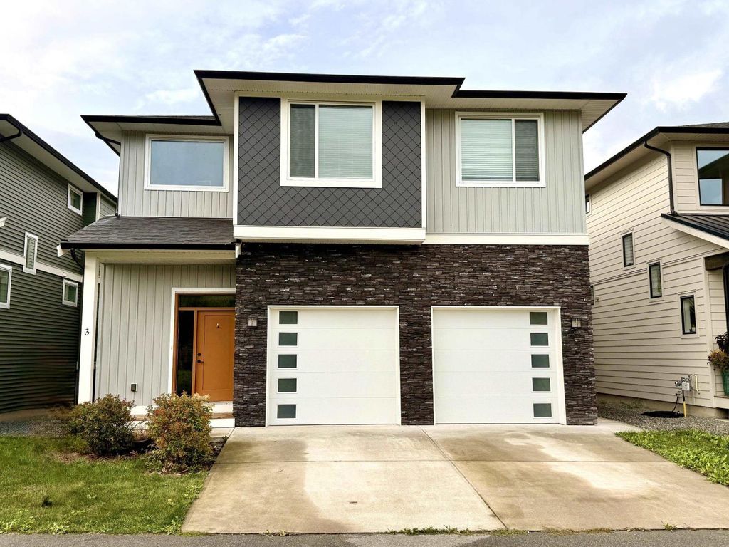 3 1871 Agassiz Avenue|agassiz, Agassiz