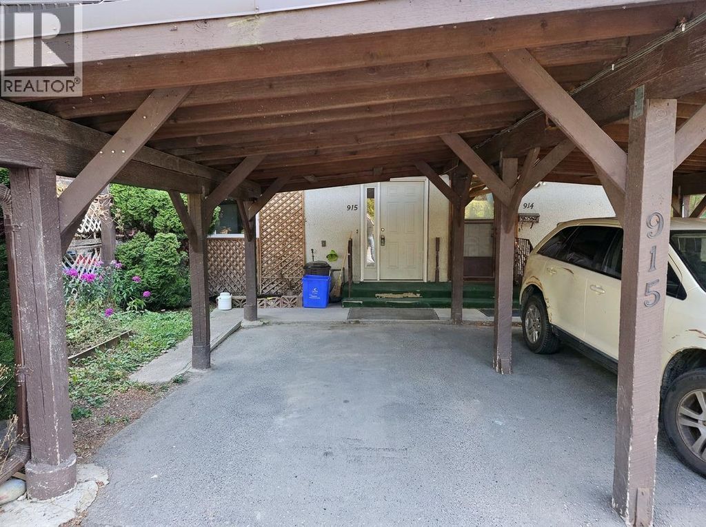 915 Dogwood Street, Creston