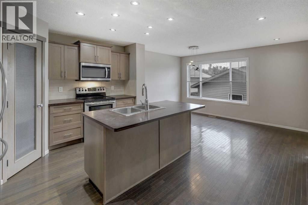 36 Copperstone Court Se, Calgary