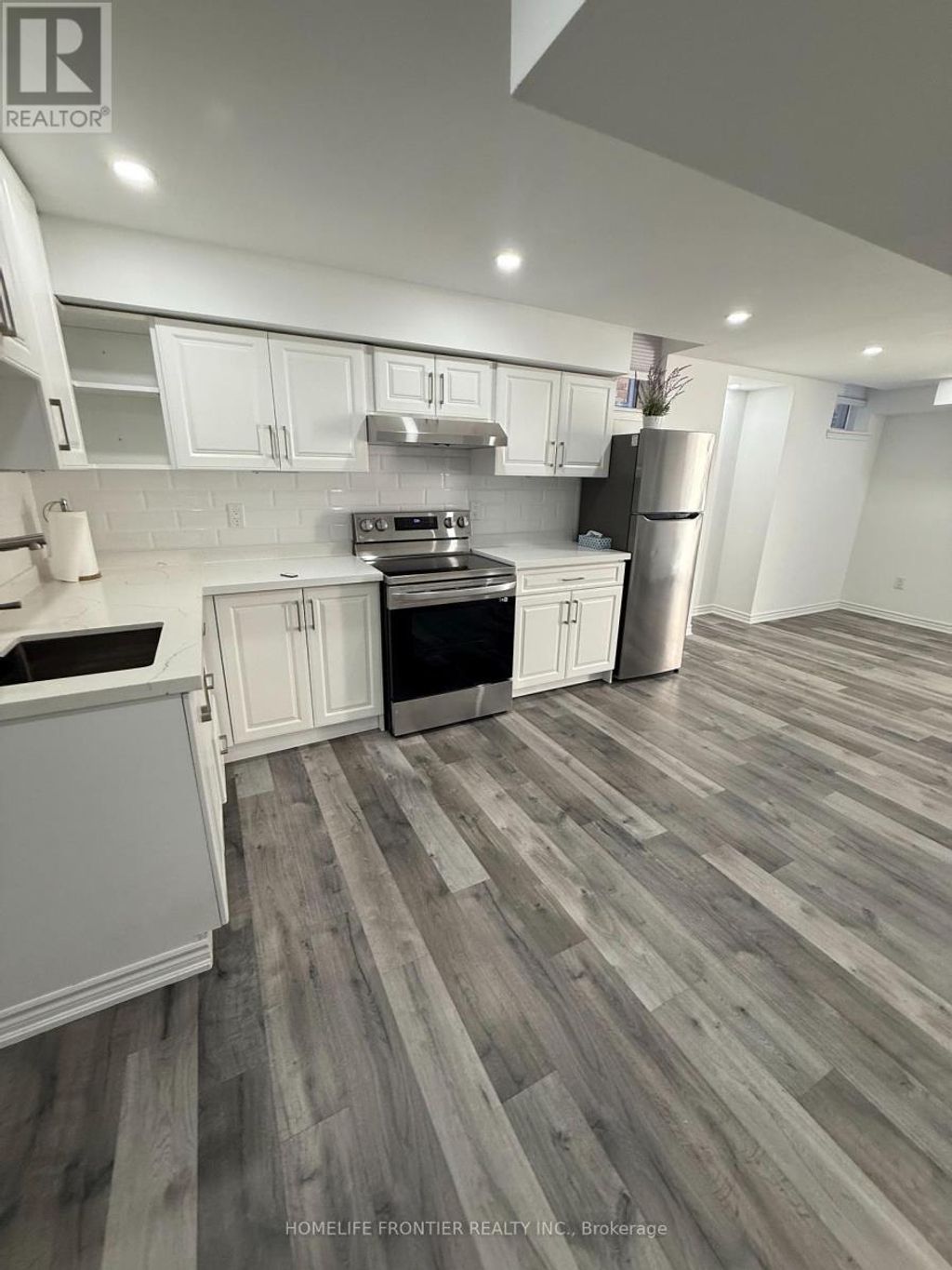 Basement - 586 Sweetwater Crescent, Newmarket (glenway Estates)