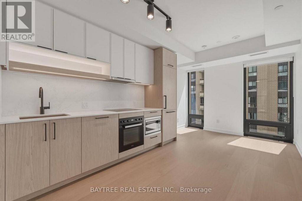 705 - 91 Montclair Avenue, Toronto (forest Hill South)