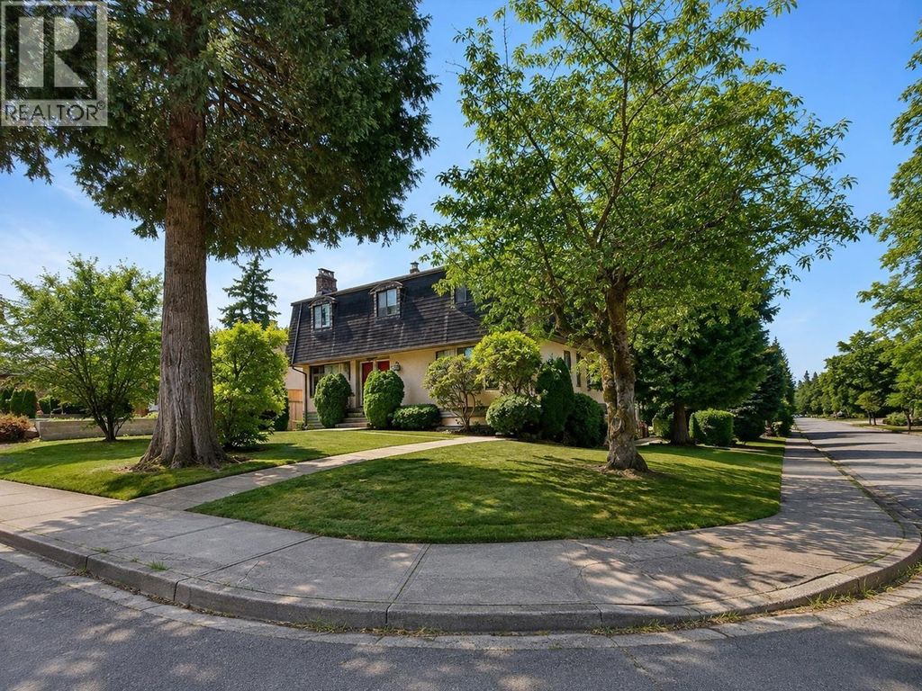 7507 Wright Street, Burnaby