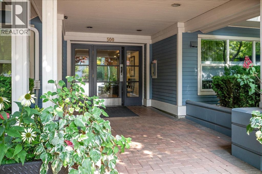 504 500 Stewart Ave, Nanaimo