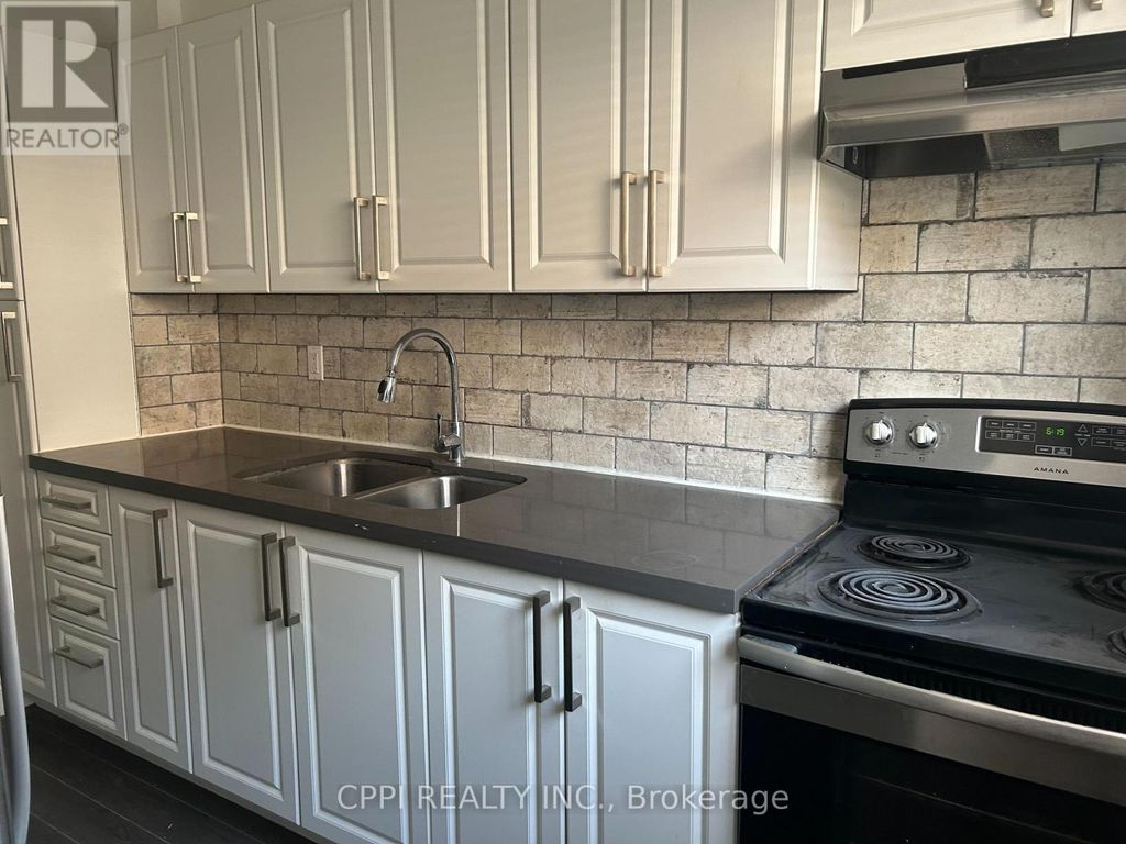 127 - 69 Godstone Road, Toronto (don Valley Village)