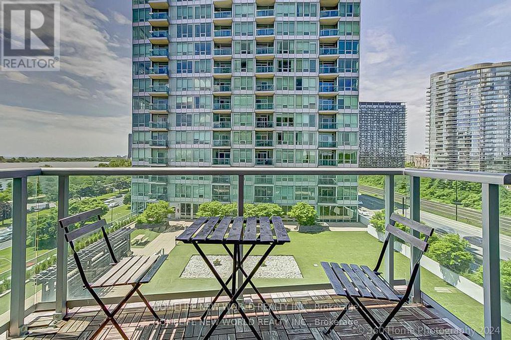 805 - 1900 Lake Shore Boulevard W, Toronto (south Parkdale)