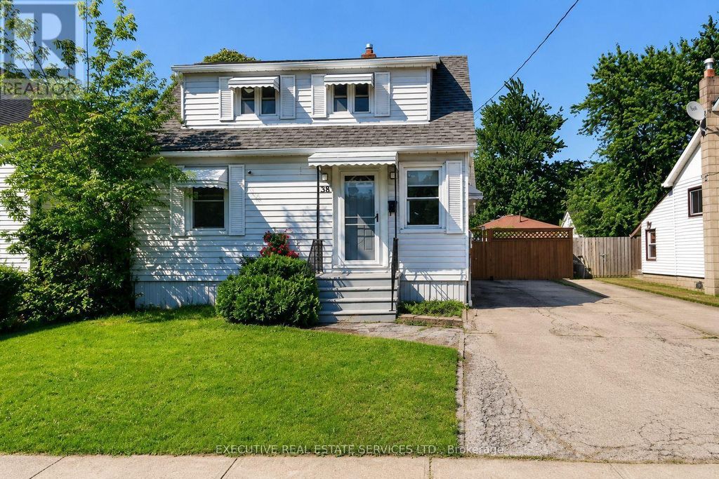 38 Parker Street, St. Catharines (western Hill)