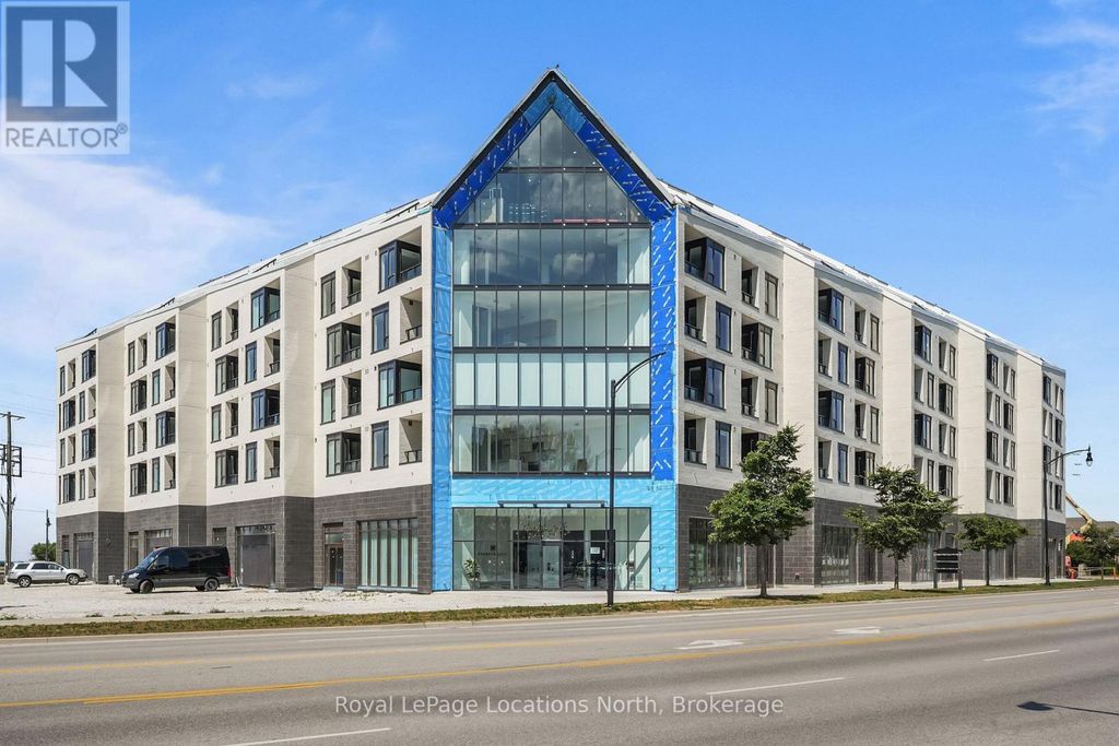 31 Huron, Unit 208 Street, Collingwood