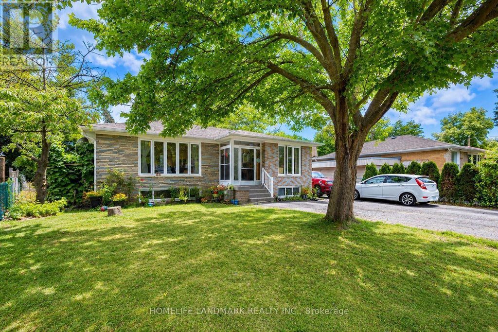 34 Gentry Crescent, Richmond Hill (crosby)