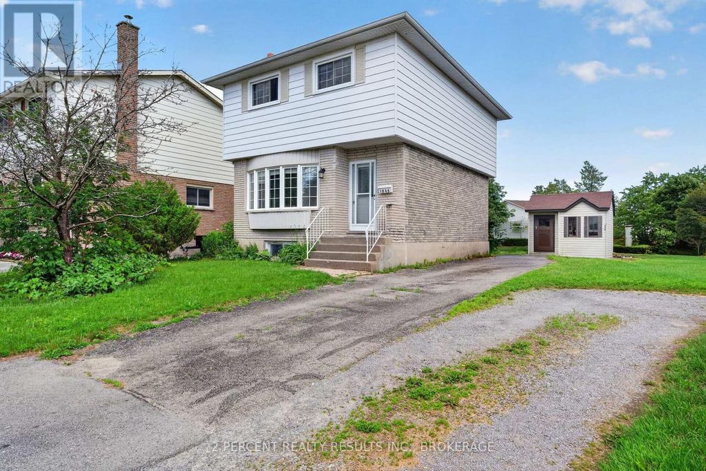 1046 Pinewood Place, Kingston (city Northwest)