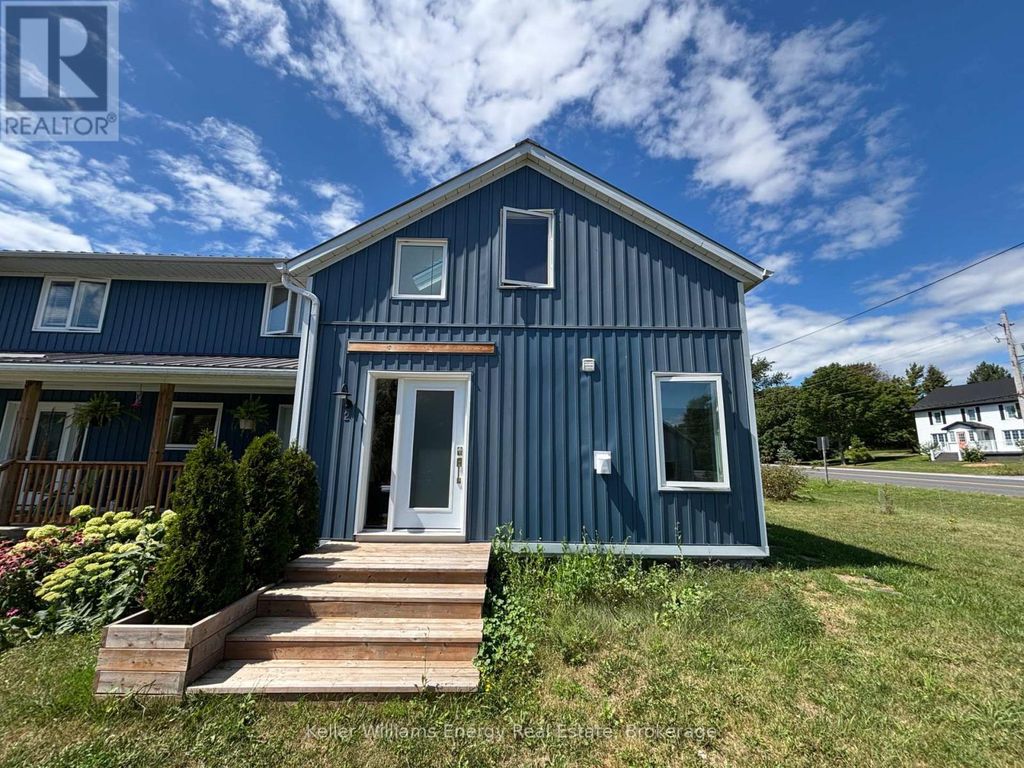 2 - 18683 Loyalist Parkway, Prince Edward County (hillier Ward)