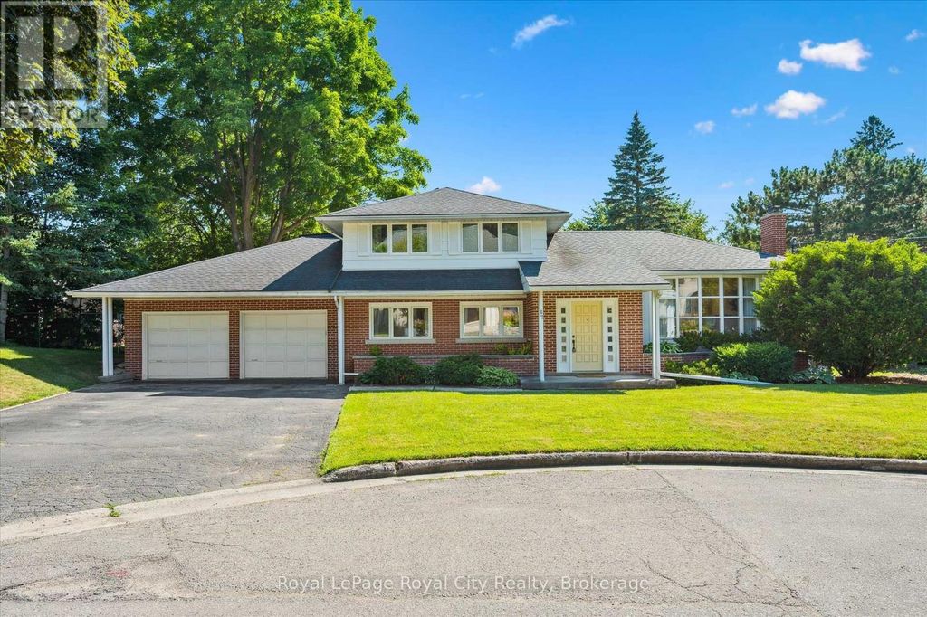 67 Woodside Road, Guelph (dovercliffe Park/old University)