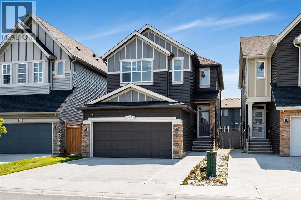 243 Savanna Lane Ne, Calgary