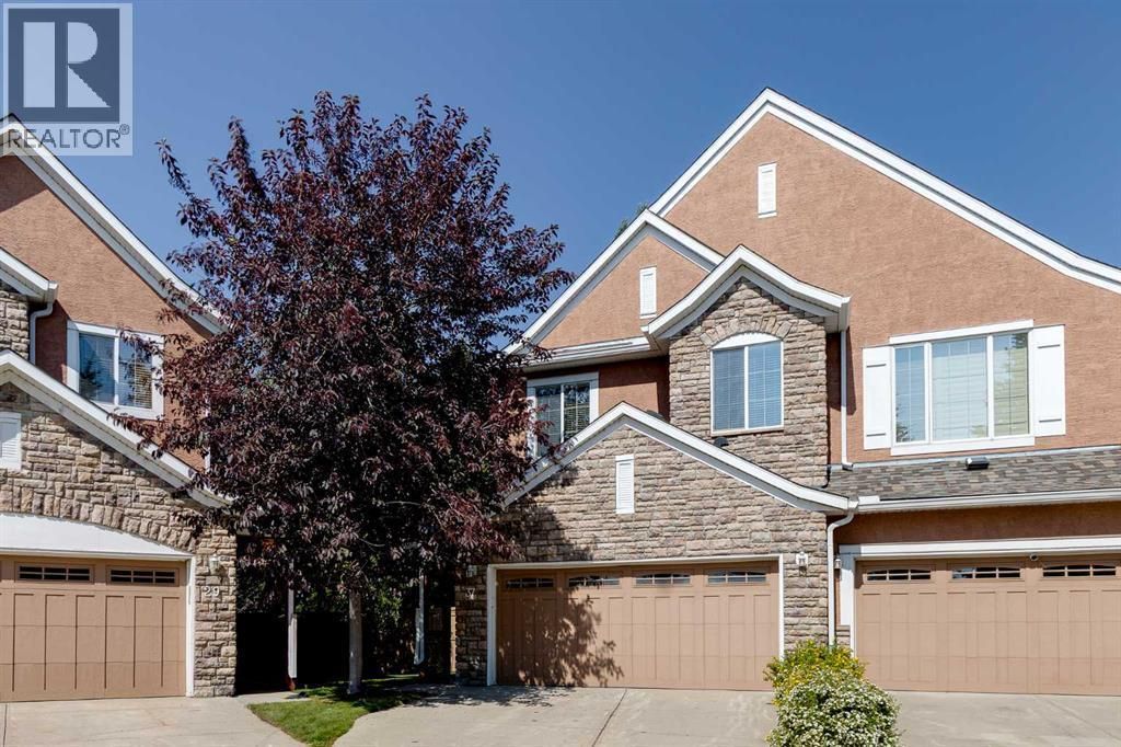37 Cranleigh Heath Se, Calgary