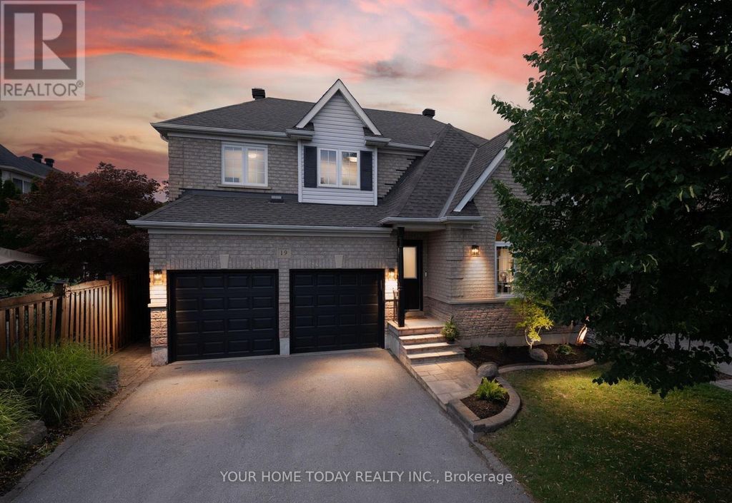 19 Mcnally Street, Halton Hills (georgetown)
