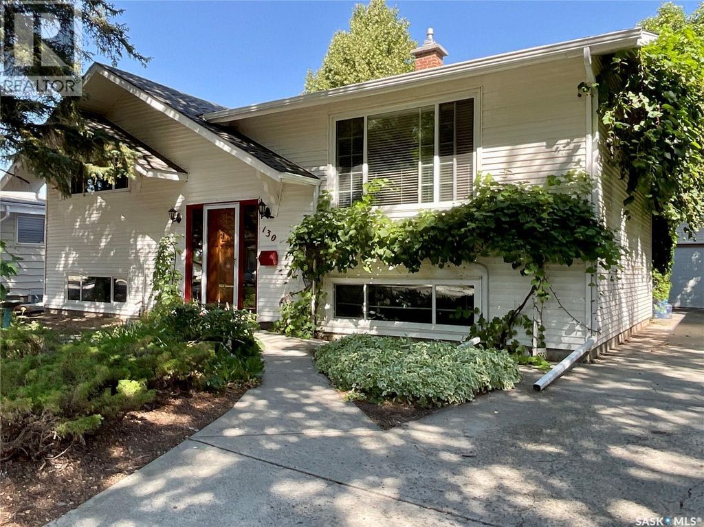 130 Cameron Crescent, Regina