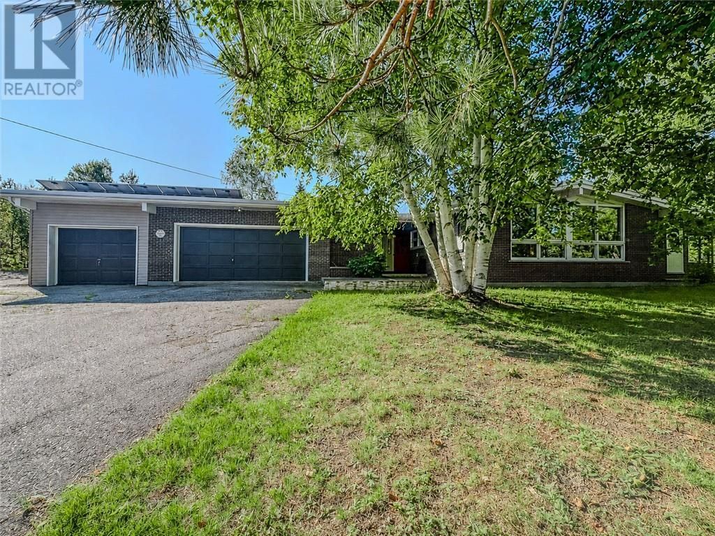 4853 Regional Road 55, Whitefish