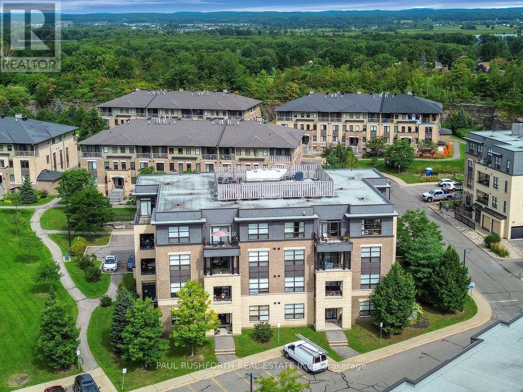 203 - 215 Titanium Private, Ottawa