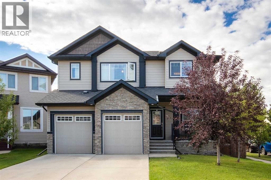 2 Baywater Cape, Airdrie