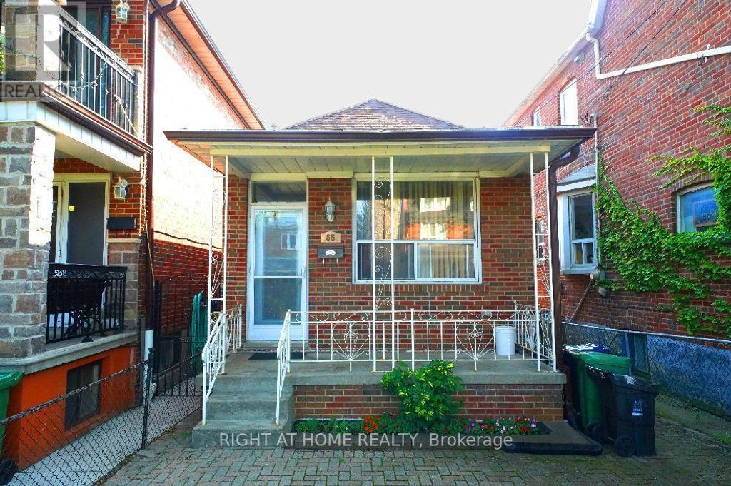 65 Salem Avenue, Toronto (dovercourt-Wallace Emerson-Junction)